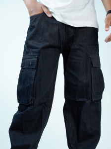 Baggy Cargo Denim with side pockets