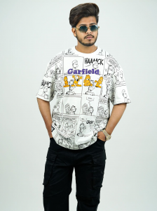 Men’s White Garfield Oversized T-Shirt with Comic Strip Graphic Print