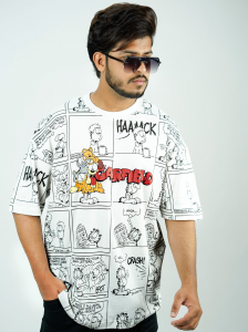 Garfield Comic Oversized T-Shirt – Cartoon Strip Print with Garfield & Odie