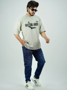 Oversized Baggy Cotton T-Shirt for Men – Graphic Streetwear “Waiting Above / Scavenge” Print in Light Grey